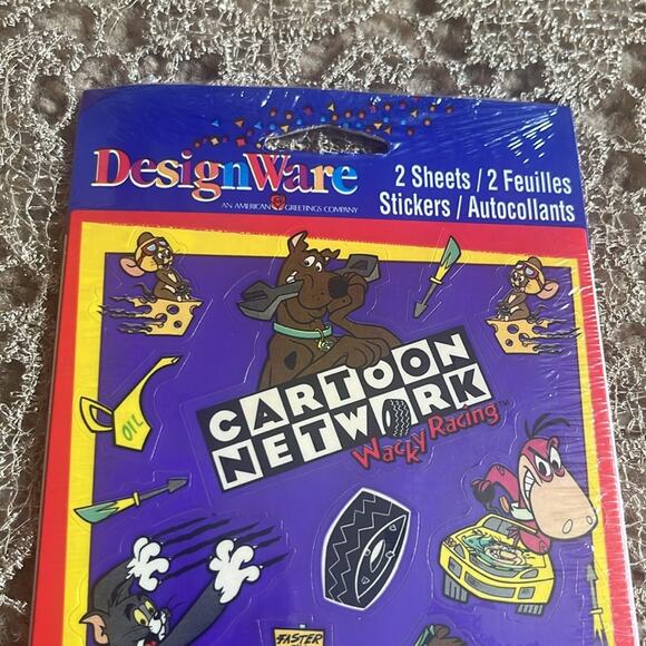 Designware Vintage Cartoon Network Vinyl Stickers - Scooby Fred Tom&Jerry - Picture 3 of 3